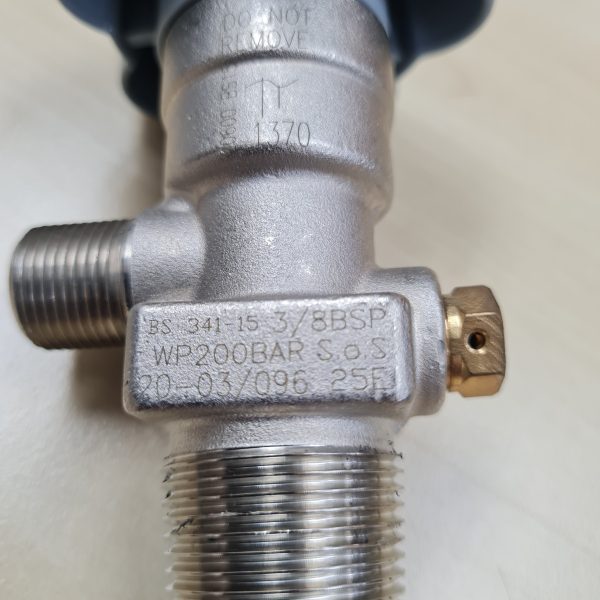 valve BS 341-15, 3/8bsp, wp 200bar, 25E, body brass chrome plated, Italy