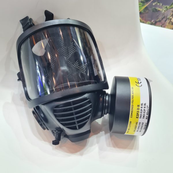 Full Facemask AVEC CM6 butyl - Image 4