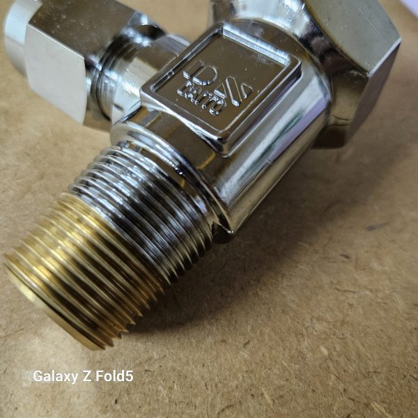 valve* for Oxygen, top entry, E25, spindle key open, BS3 connection, Daito - Image 2