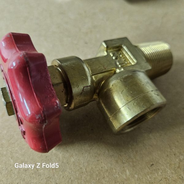 valve* for acetylene. E25, Daito - Image 3