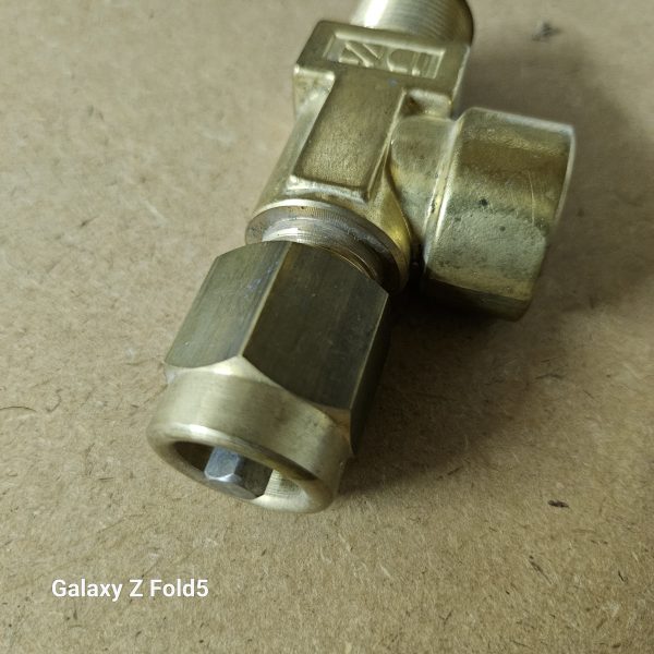 valve* for O2, N2, Ar, E25, spindle key, Daito - Image 3